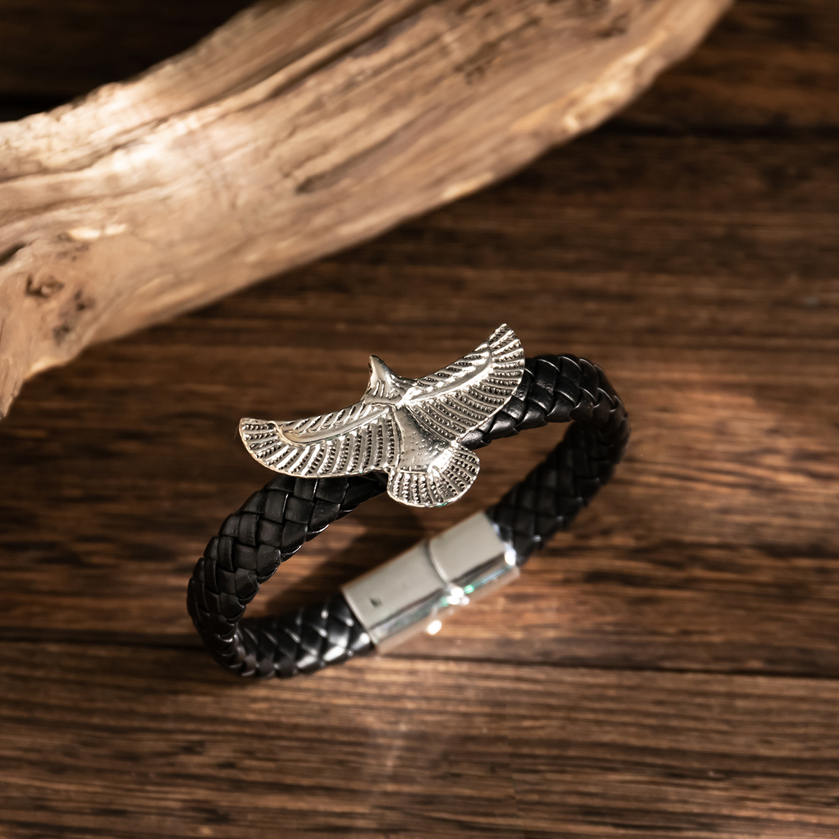 Fashion Eagle Bracelet for Men - Men'S Accessories Hand Bands 评论和价格